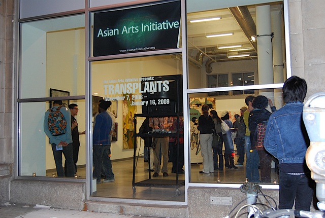 2 aai view into gallery window